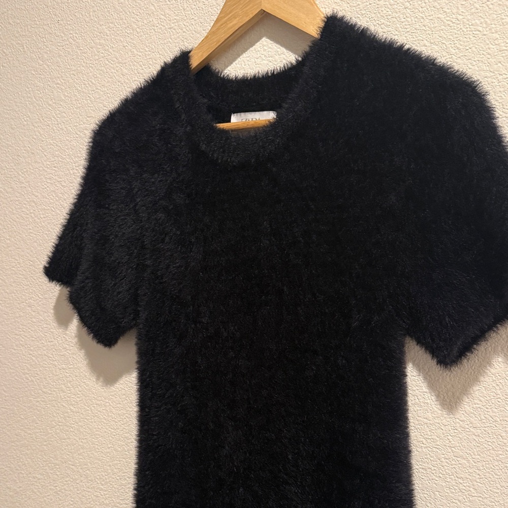 Zara kids Black Fuzzy Short Sleeve Sweater Dress - Picture 4 of 4